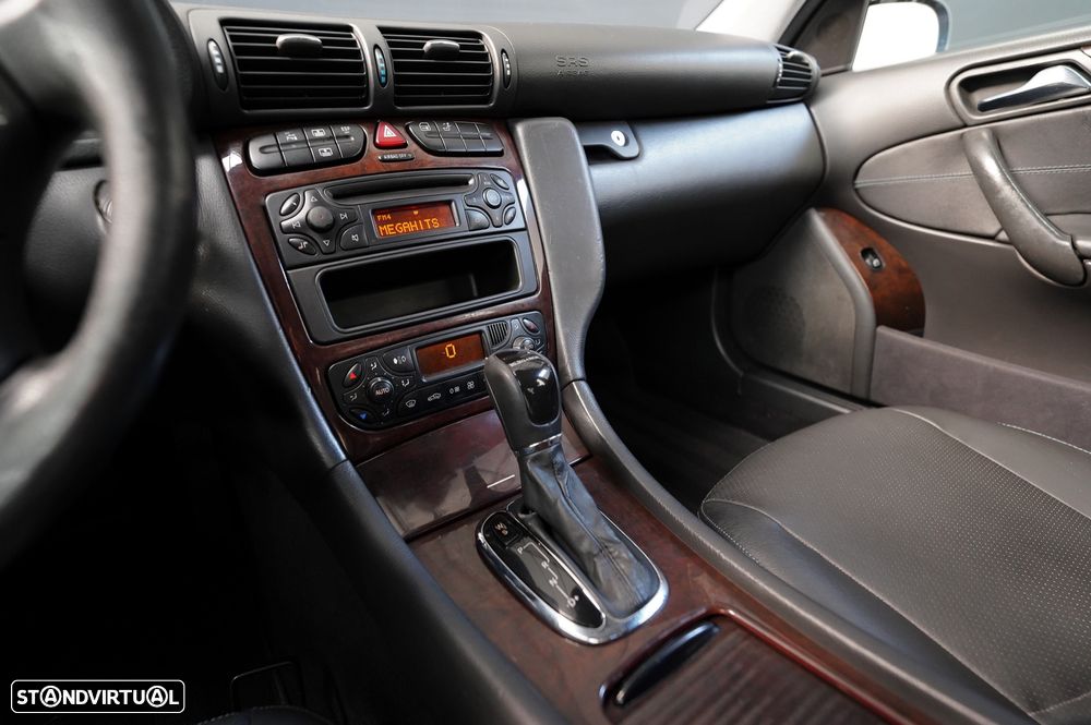 Mercedes-Benz C 220 - 24