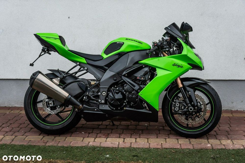 Kawasaki ZX - 3