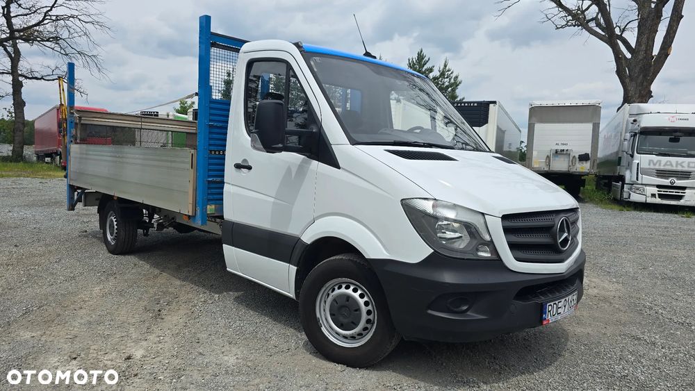 Mercedes-Benz Sprinter - 3