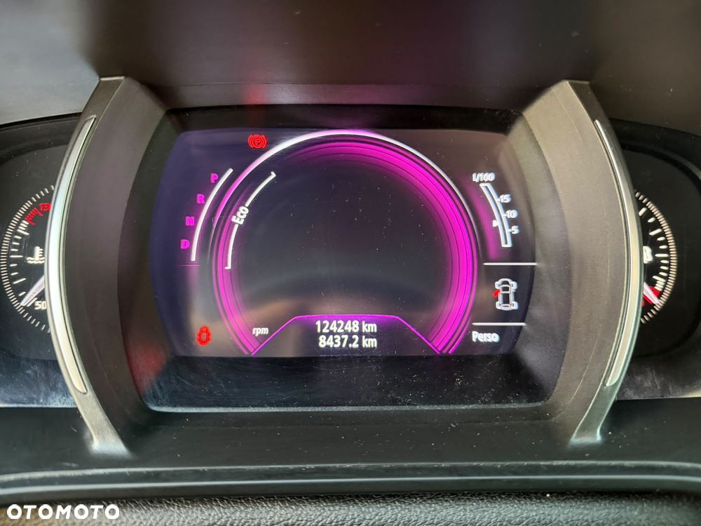 Renault Megane TCe 140 GPF EDC INTENS - 26