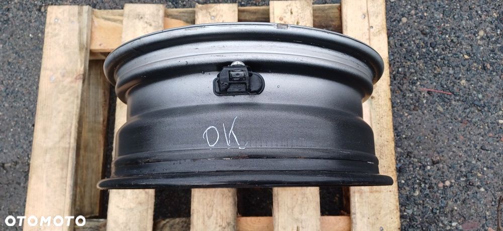 Felga stalowa 1 sztuka 6x16 cali , rozstaw śrub 5x130 , ET 68. - 5