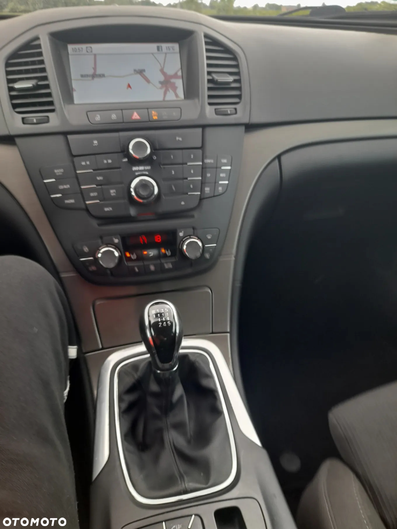 Opel Insignia - 10