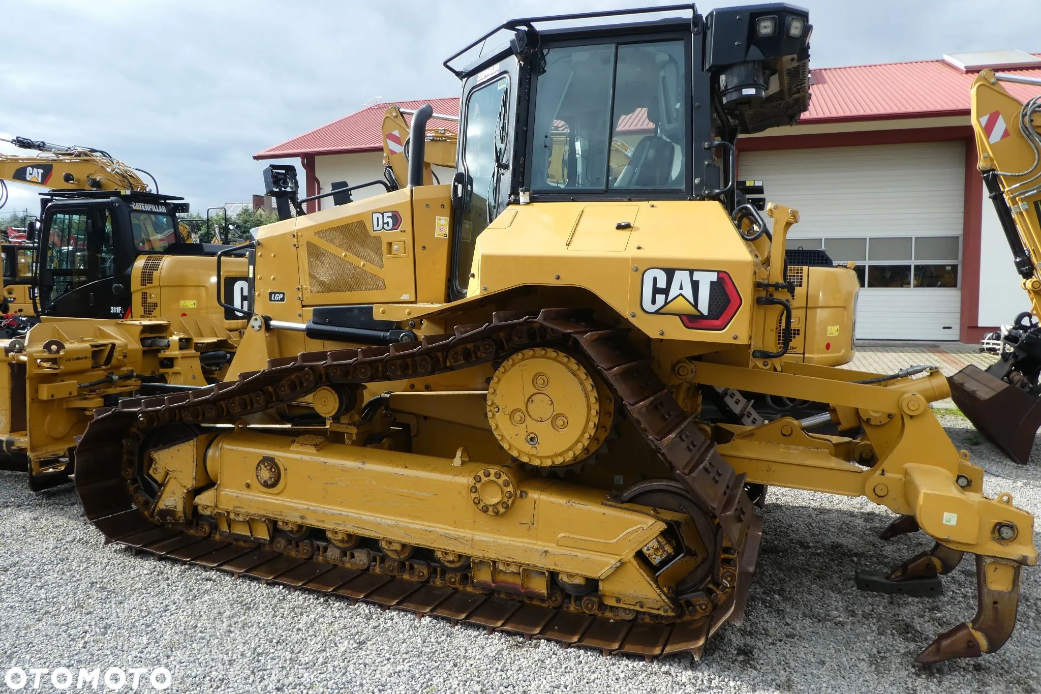 Caterpillar D5- 17A Z NIEMIEC - 1