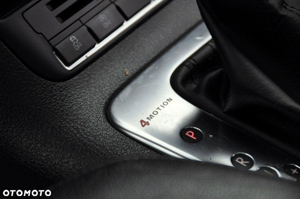 Volkswagen Tiguan - 36