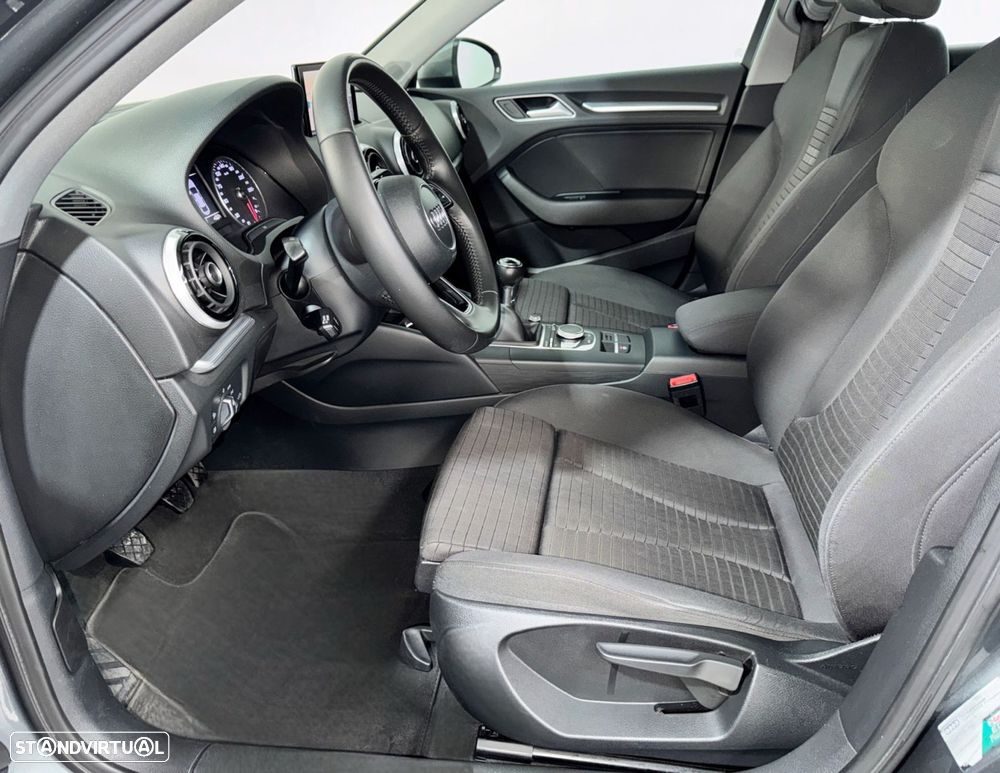 Audi A3 Limousine 1.6 TDI S-line - 5