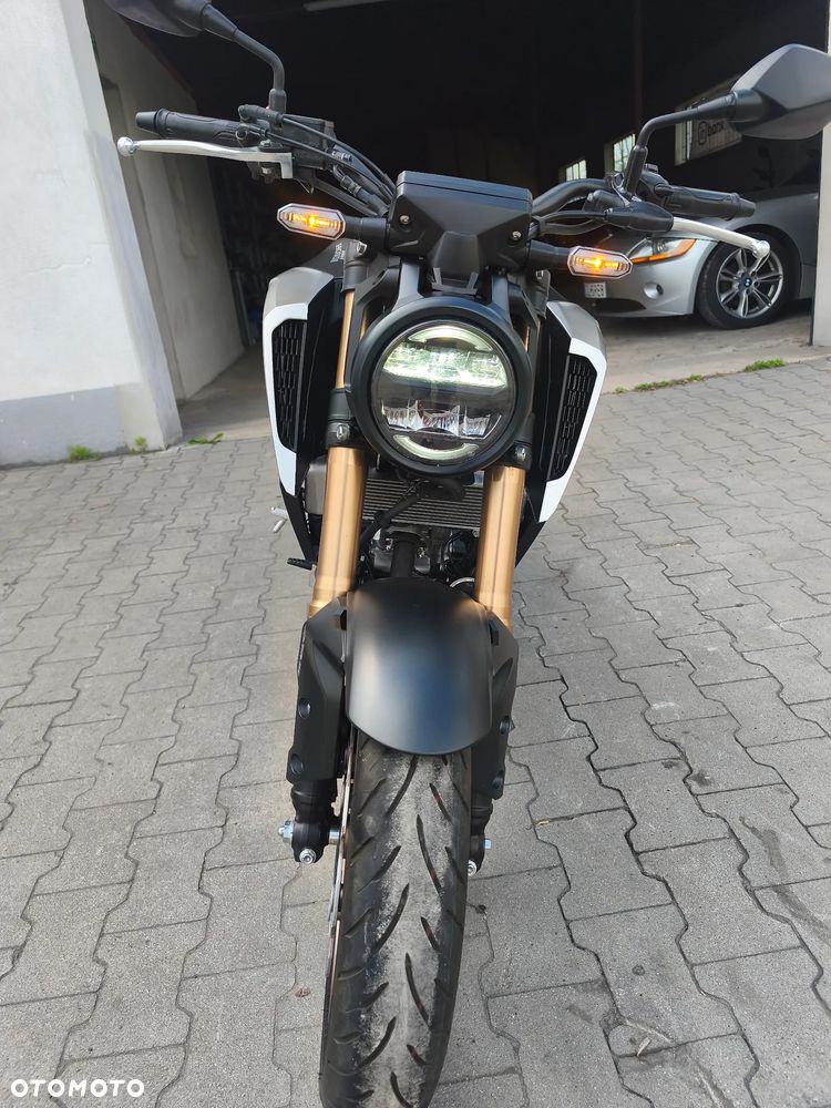 Honda CB - 26