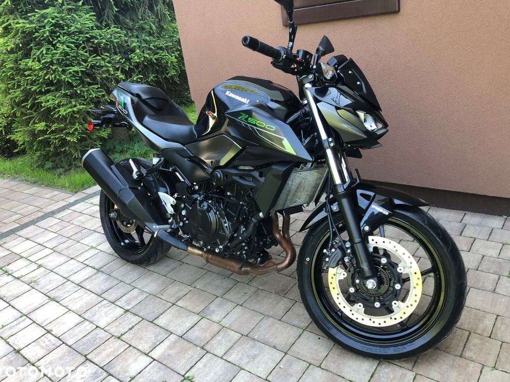 Kawasaki Z - 5