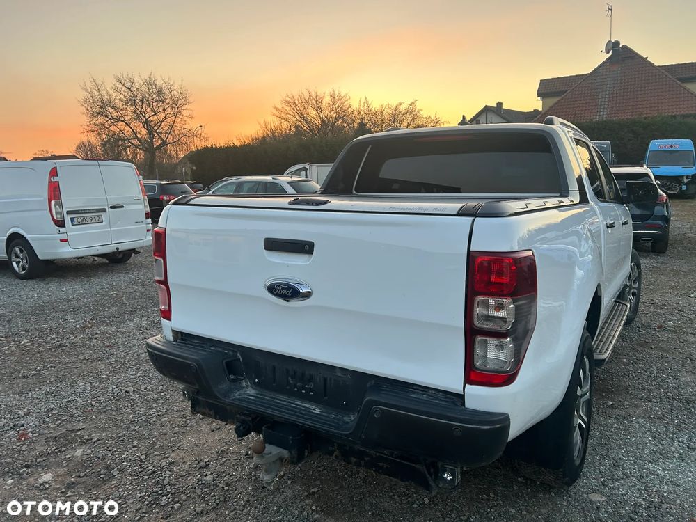 Ford Ranger 2.0 EcoBlue 4x4 DC Wildtrak - 11