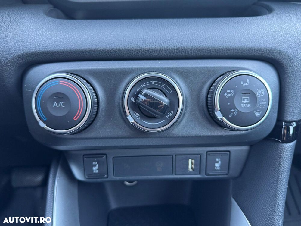 Toyota Yaris - 11