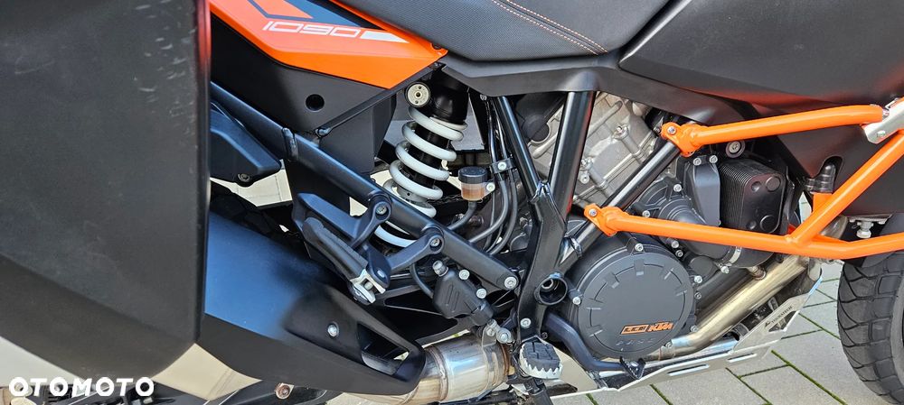 KTM Adventure - 13
