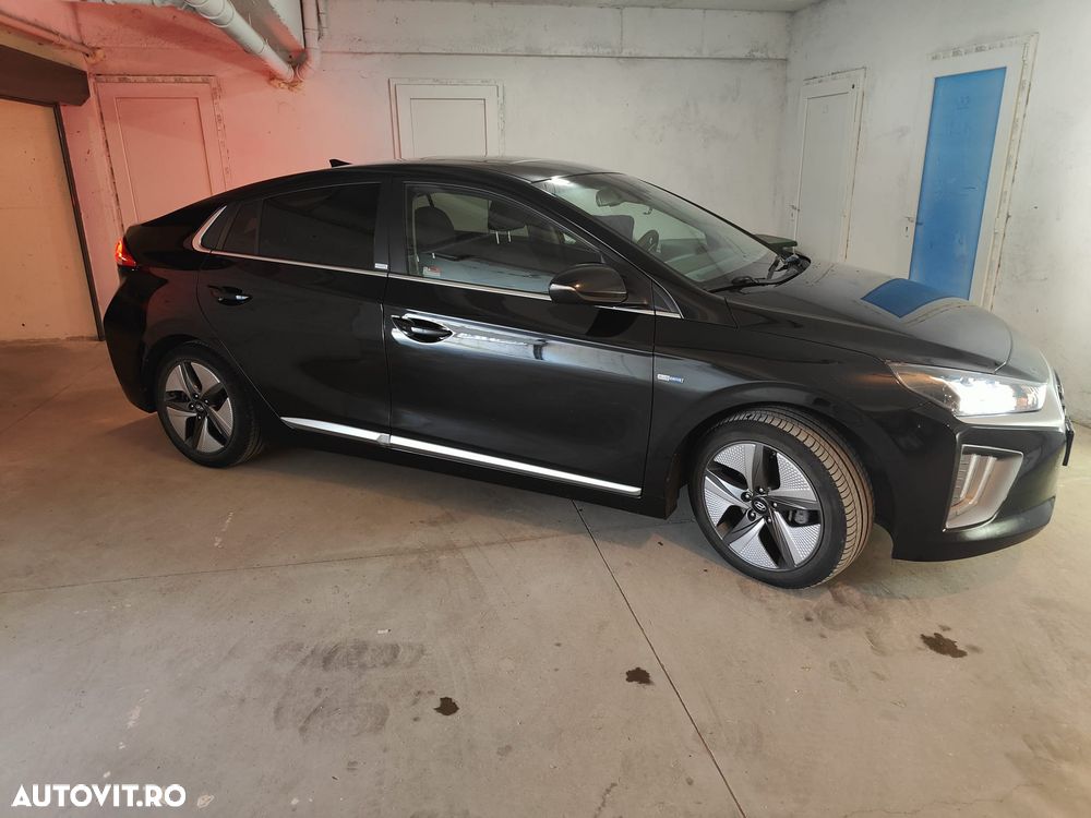 Hyundai IONIQ - 5
