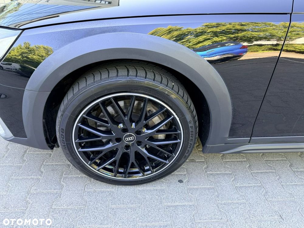 Audi A4 Allroad - 30