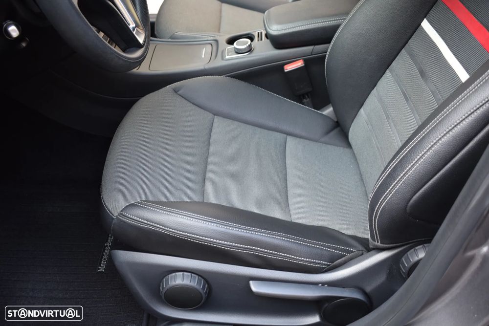 Mercedes-Benz A 180 CDI 7G-DCT Urban - 22
