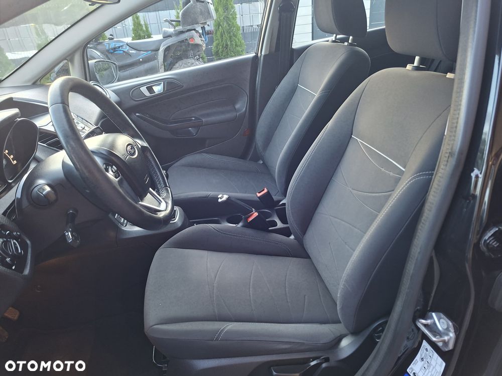 Ford Fiesta - 11