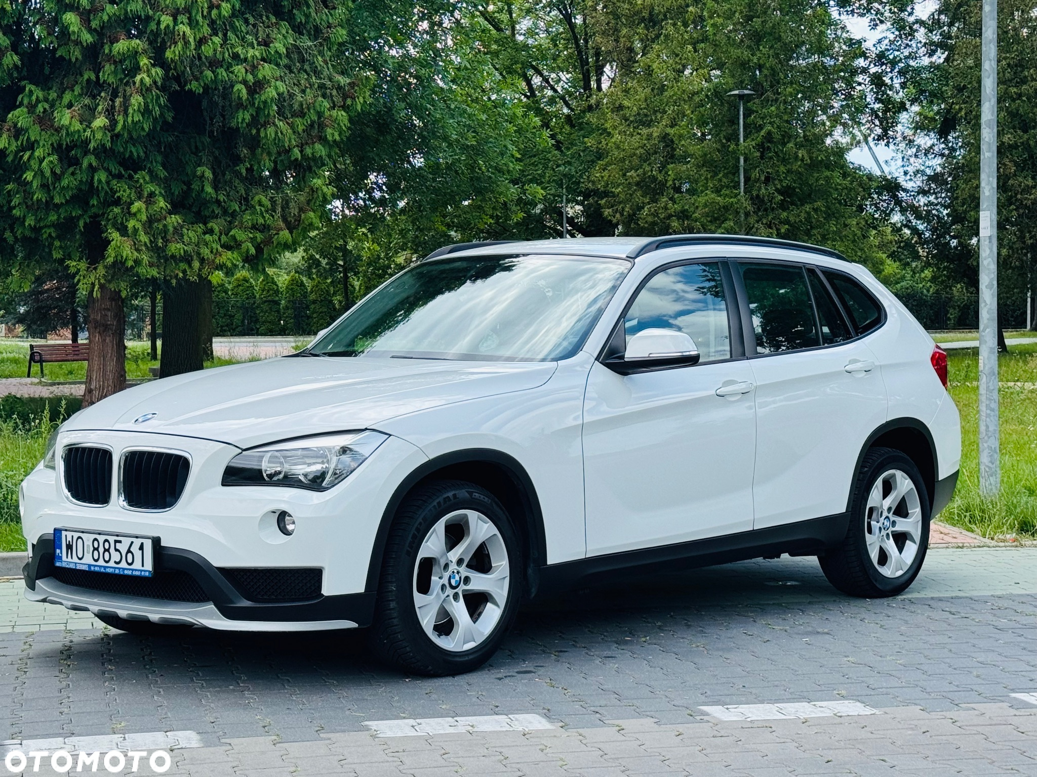 BMW X1 xDrive18d - 13