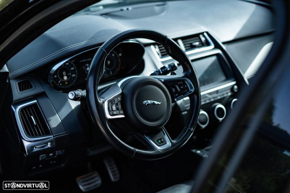 Jaguar E-Pace D150 AWD Aut. R-Dynamic HSE - 11