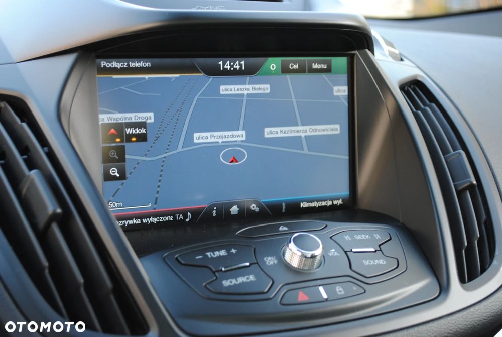 Ford Kuga 2.0 TDCi 4x2 Titanium - 14