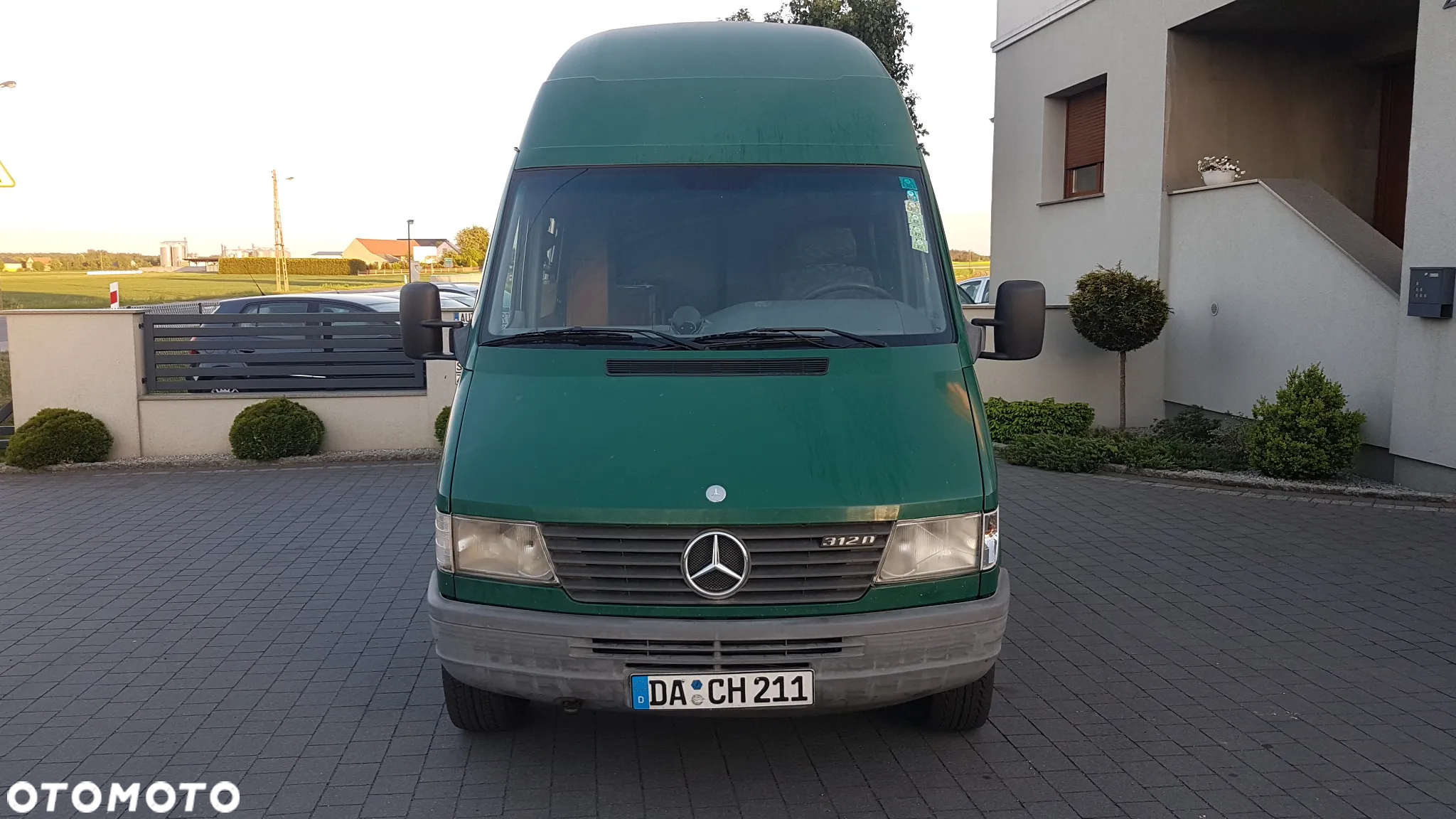 Mercedes-Benz SPRINTER - 31