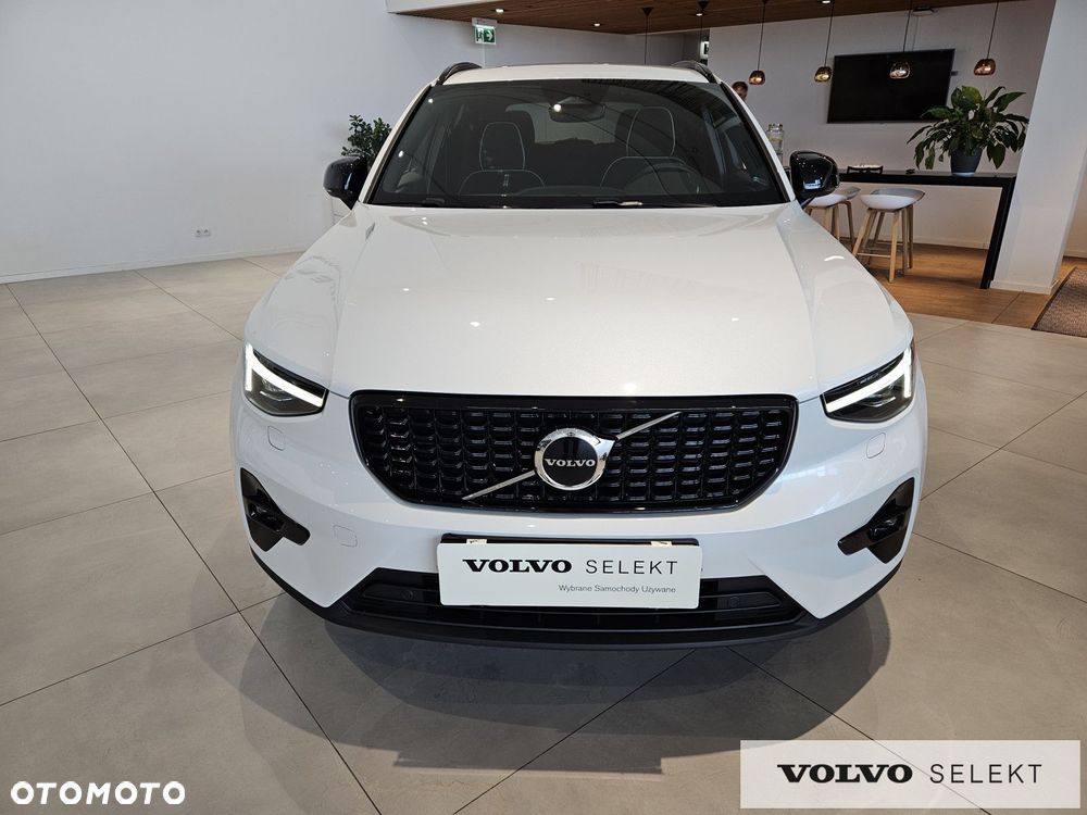 Volvo XC 40 - 3