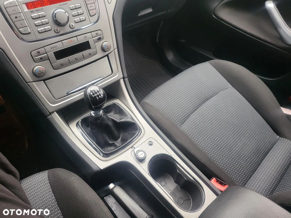 Ford Mondeo 2.0 TDCi Silver X - 15