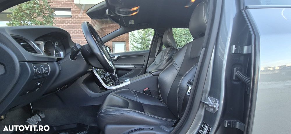 Volvo V60 D6 Plug-In-Hybrid AWD Geartronic Pure Limited - 5