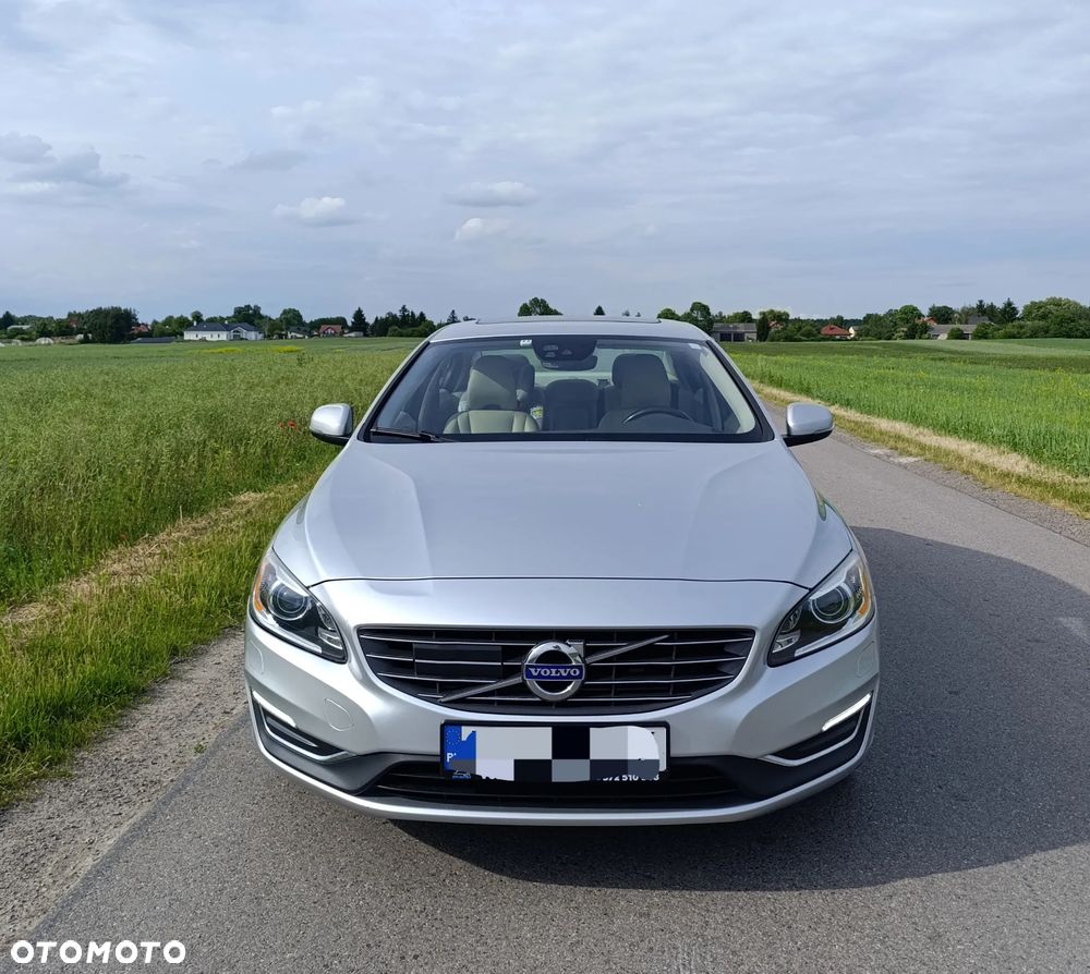 Volvo S60 - 4