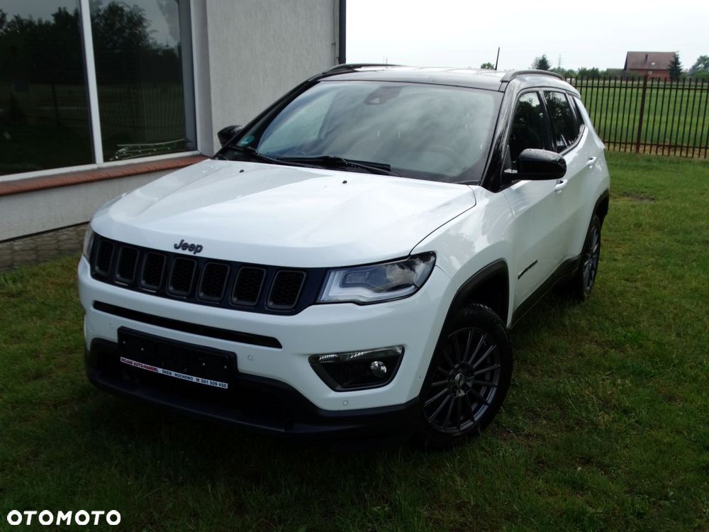 Jeep Compass - 1