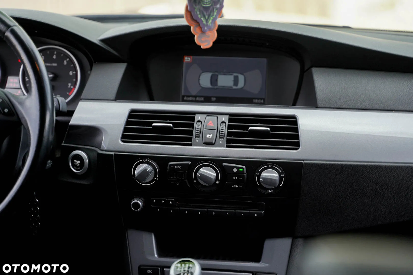 BMW Seria 5 520i - 14