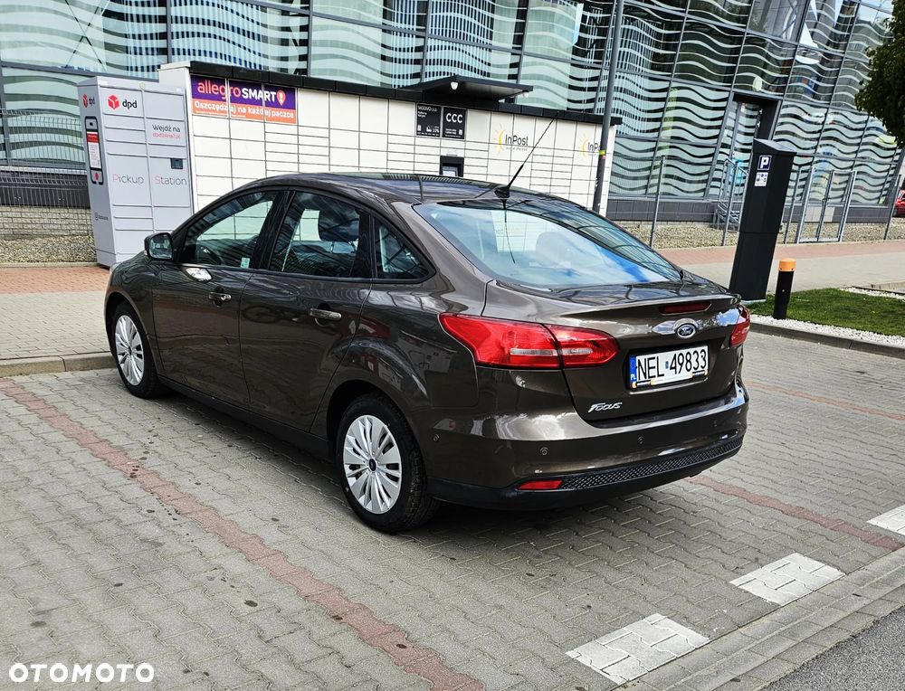 Ford Focus 1.6 Trend Sport - 15