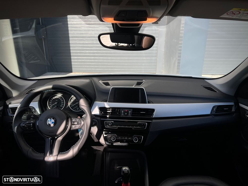 BMW X1 16 d sDrive Line Sport - 8