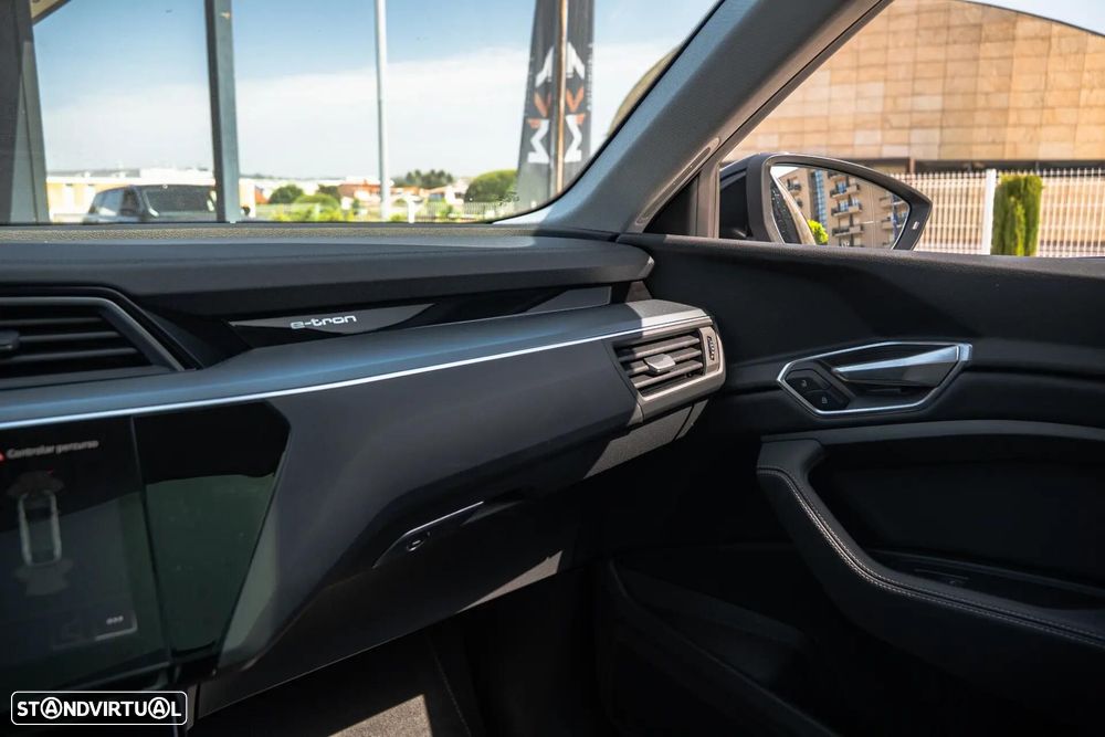 Audi e-tron Sportback 50 quattro Advanced - 36