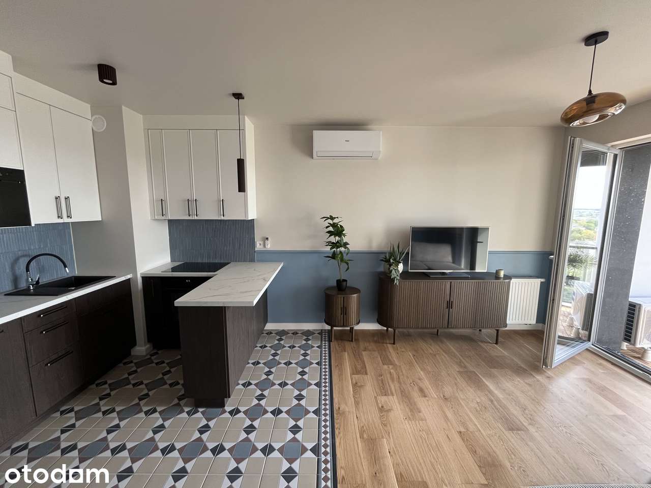 Nowoczesny apartament premium z widokiem na miasto, budynek z '26 roku