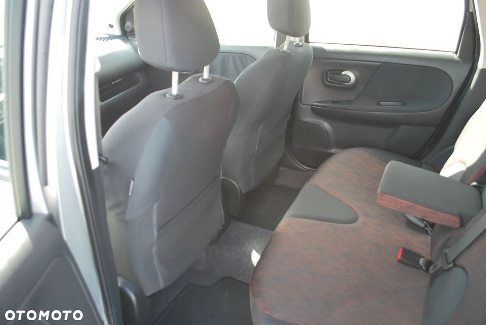 Nissan Note - 6