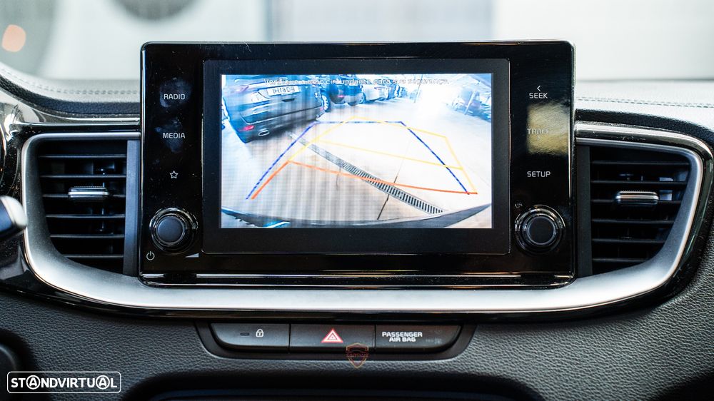 Kia XCeed 1.0 T-GDI Tech - 23