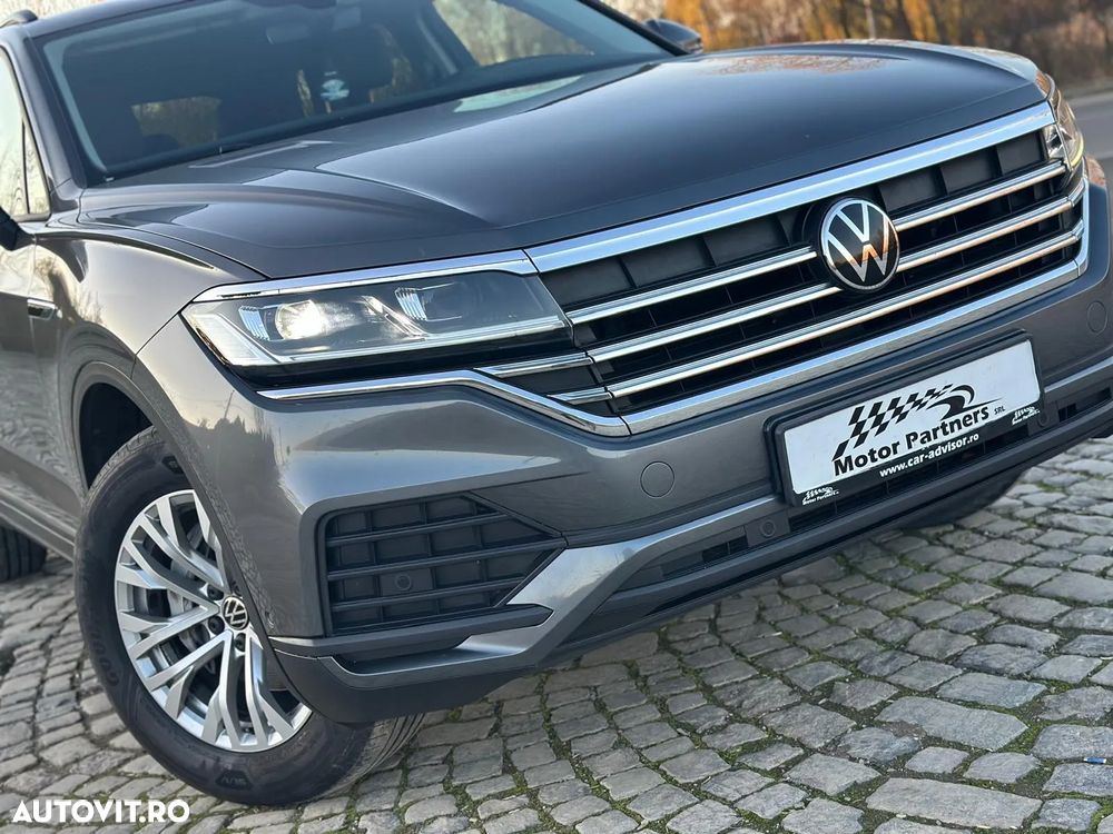 Volkswagen Touareg V6 TDI 4MOTION Style - 13
