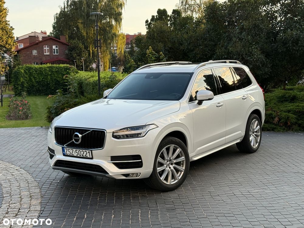 Volvo XC 90 T5 AWD Momentum - 4
