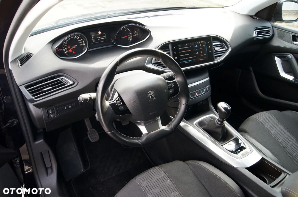 Peugeot 308 BlueHDi 130 Stop & Start Style - 12