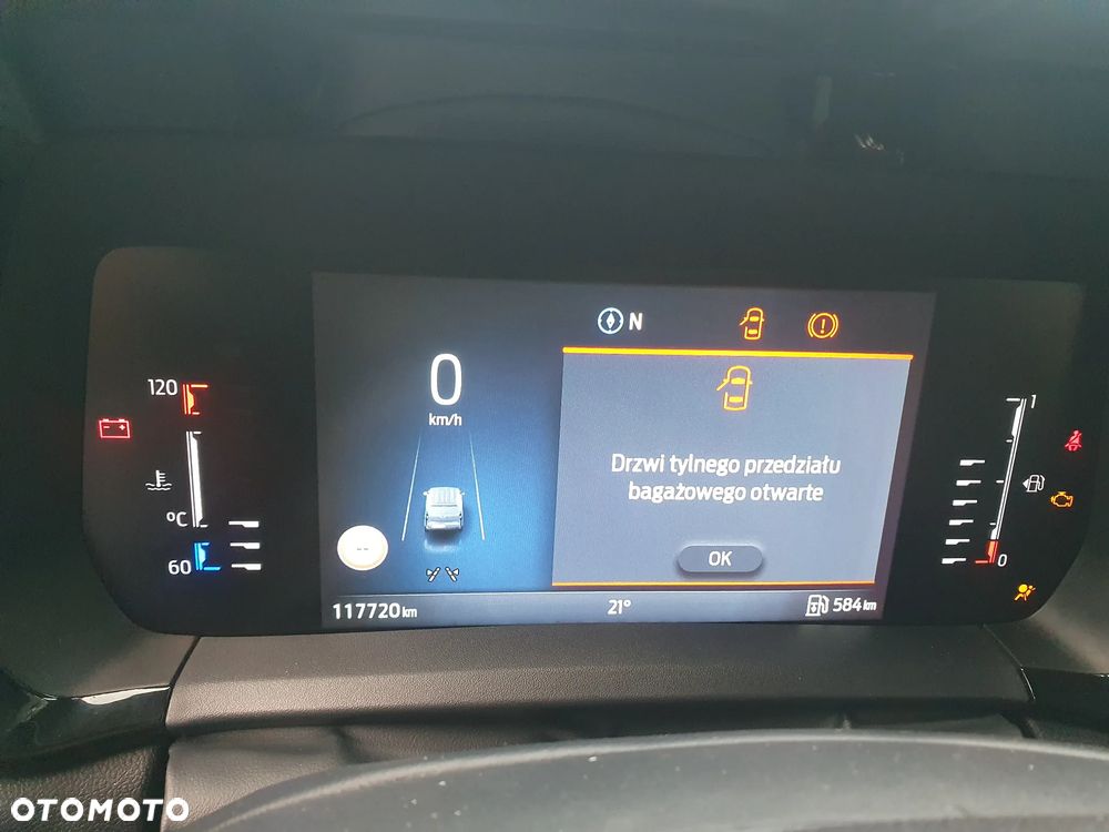 Ford Transit Courier - 16