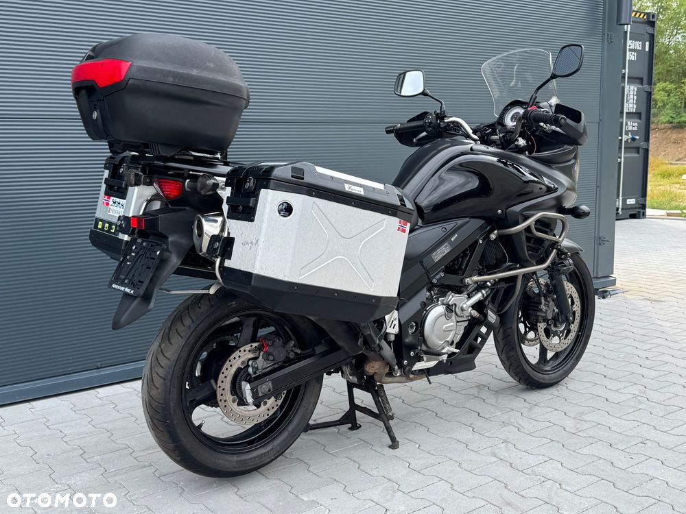 Suzuki V-STROM - 3