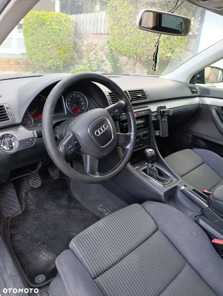 Audi A4 Avant - 6