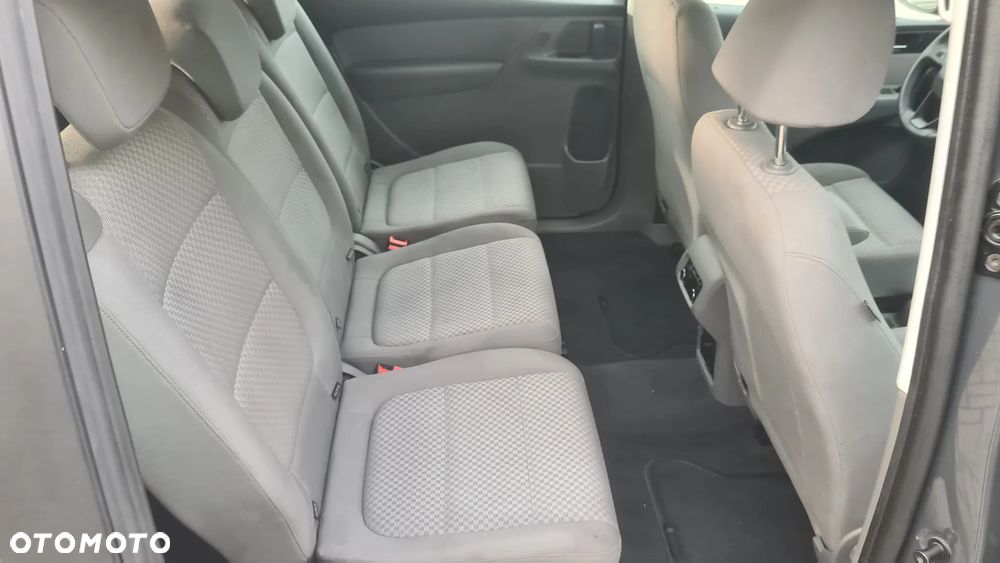 Seat Alhambra 2.0 TDI Ecomotive Reference - 19