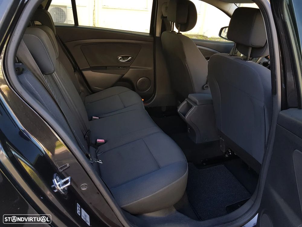 Renault Mégane Sport Tourer 1.5 dCi Dynamique - 34