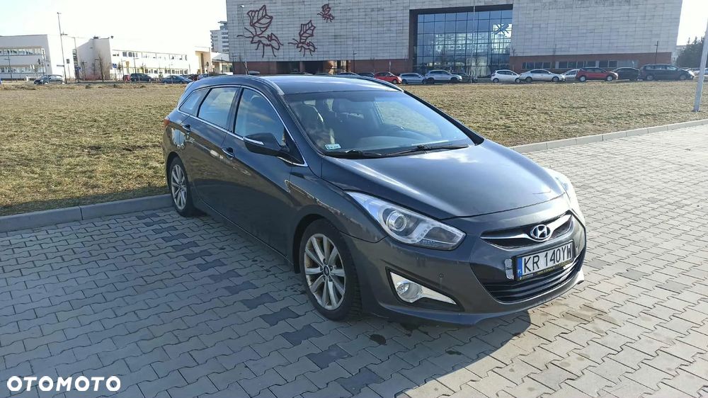 Hyundai i40 1.7 CRDi Comfort - 1