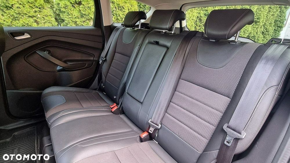 Ford Kuga - 20