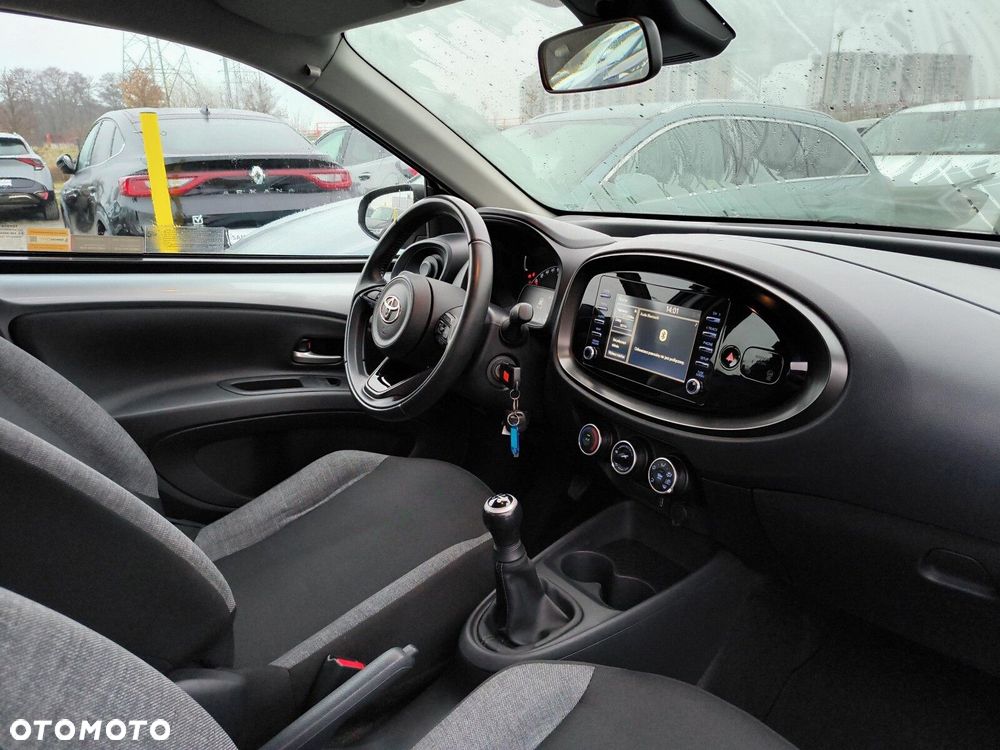 Toyota Aygo X - 9