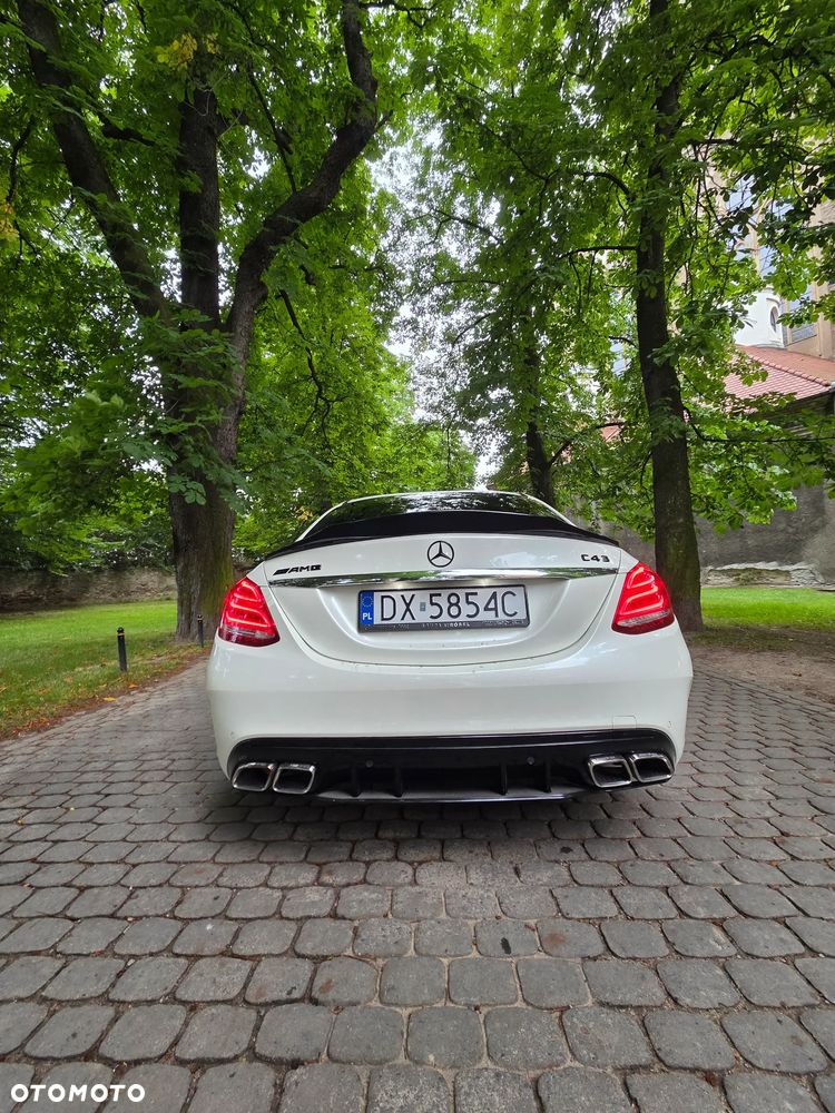 Mercedes-Benz Klasa C AMG 43 4Matic 9G-TRONIC - 6