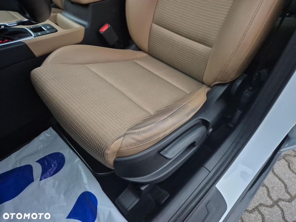 Kia Sportage 1.6 T-GDI Black Edition 2WD DCT - 12