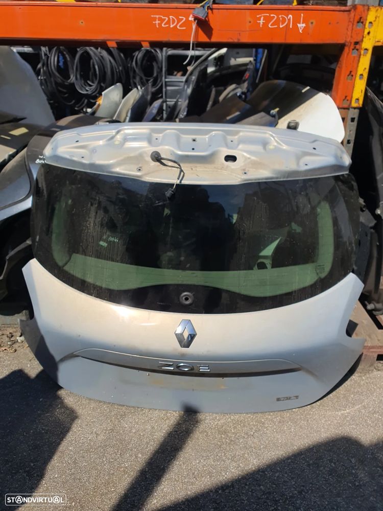 TAMPA MALA RENAULT ZOE - 1