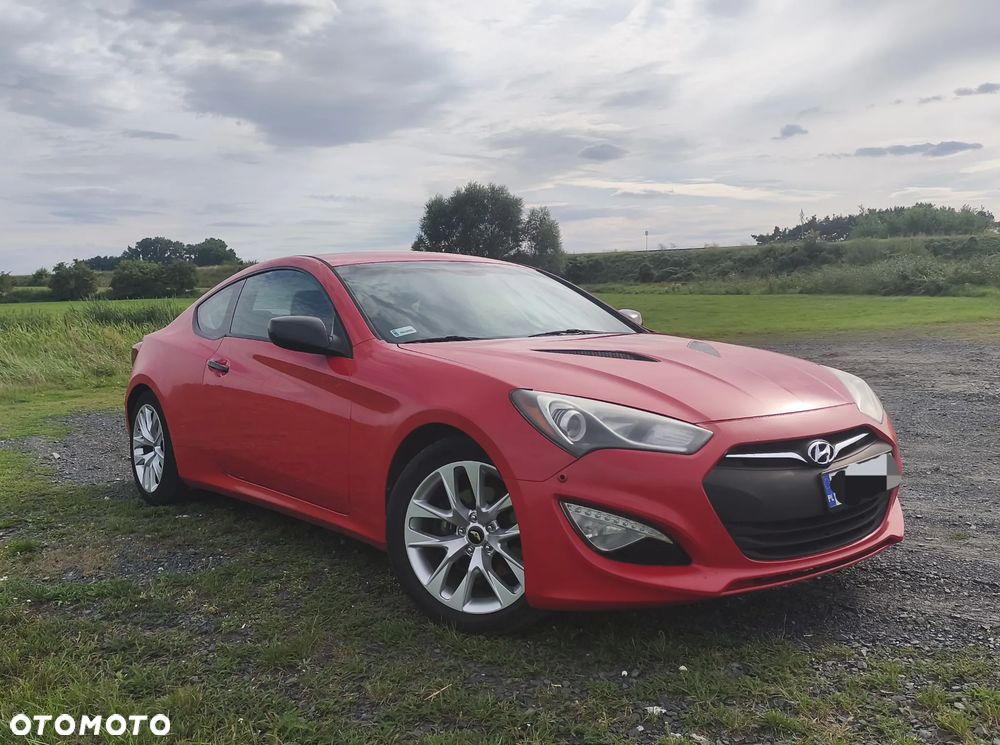 Hyundai Genesis Coupe - 1