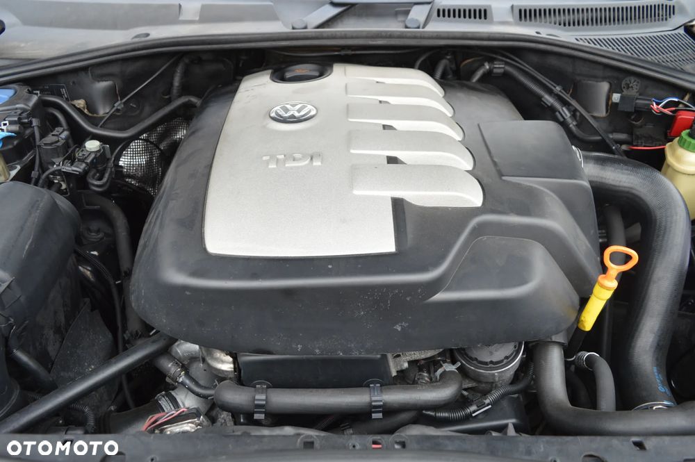 Volkswagen Touareg 2.5 R5 TDI Automatik - 23